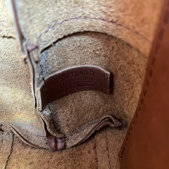 Portland Leather “Almost Perfect” Charlo Crossbody - Picture 12 of 12